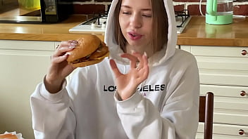 Cum in burger for Californiababe